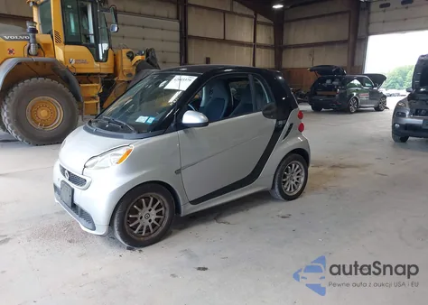 2014 Smart Fortwo Passion/Pure из США, поврежденный, VIN WMEEJ3BA3EK750807